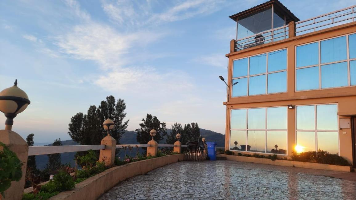 Tulips Valley View Resorts Ooty Exterior photo